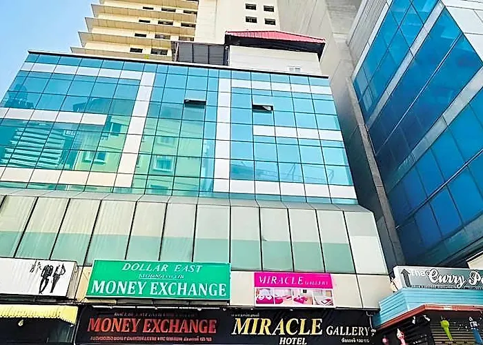 Miracle Gallery Hotel