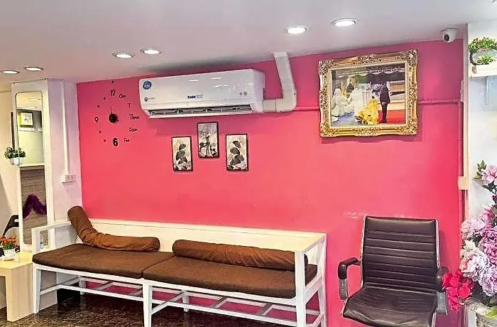 Hotel Miracle Gallery